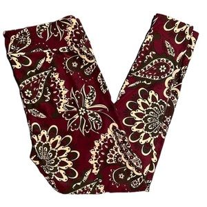 ⭐️4 for $10⭐️Maroon Paisley Leggings.  Women's Size Large / XL.  Buttery Soft.